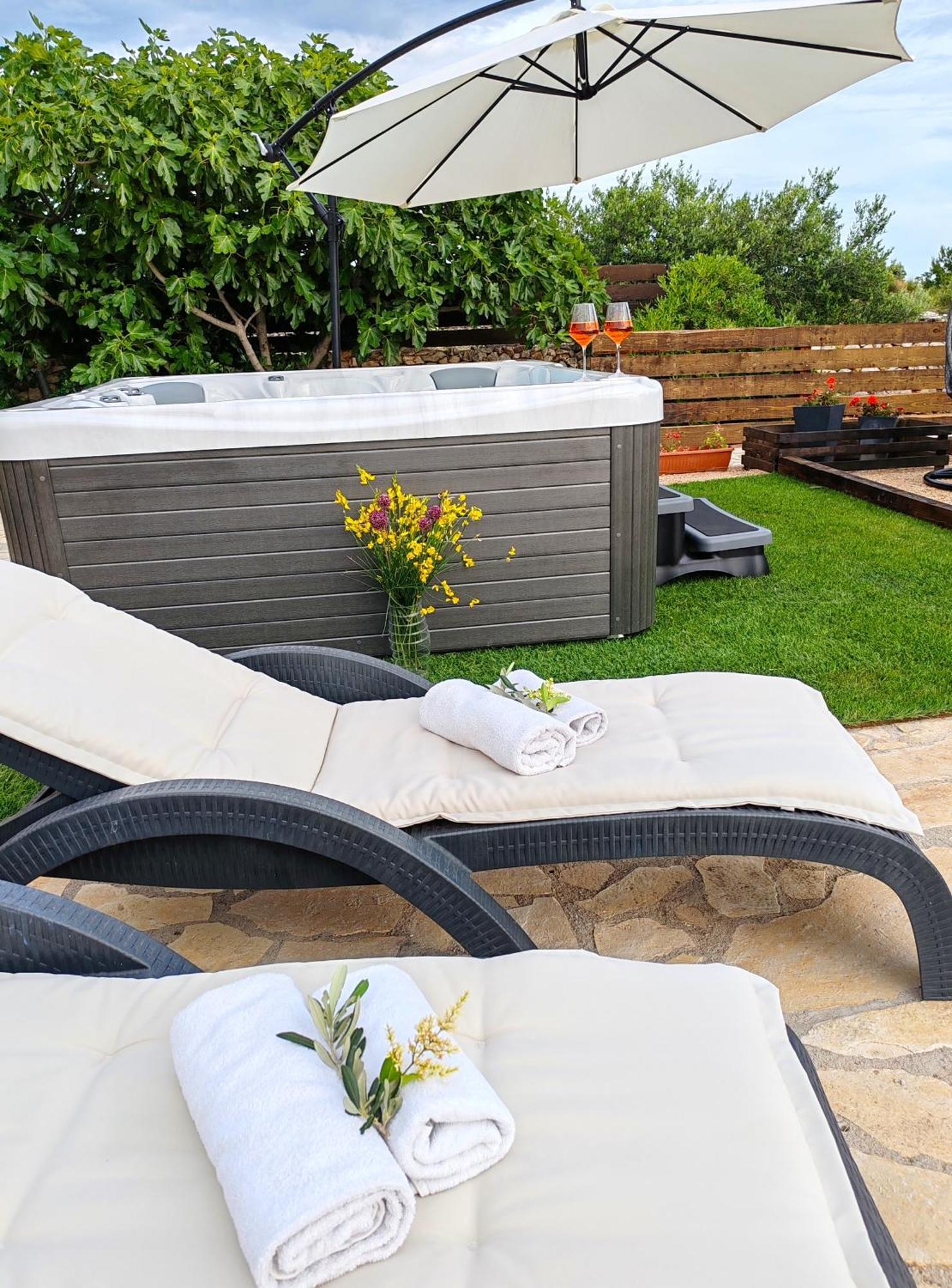 Holiday Home Juli With Jacuzzi Šibenik Екстериор снимка
