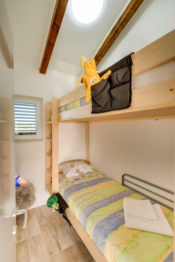 Holiday Home Juli With Jacuzzi Šibenik Екстериор снимка